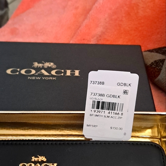 Coach Wallet - Picture 1 of 1